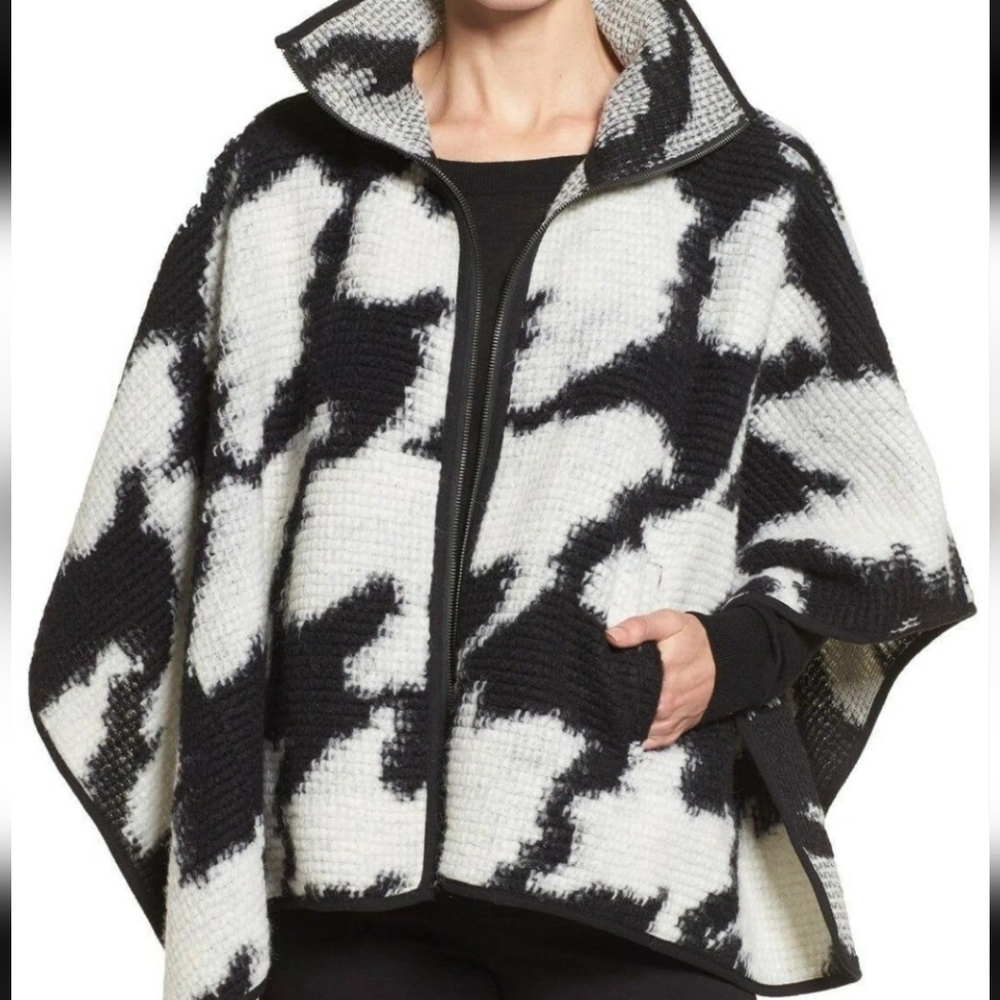 French Connection Houndstooth Block Poncho